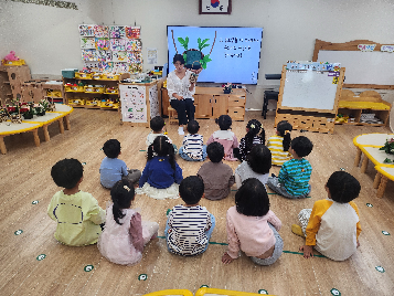 2026&nbsp;유치원으로&nbsp;찾아오는&nbsp;카네이션&nbsp;꽃&nbsp;바구니&nbsp;만들기